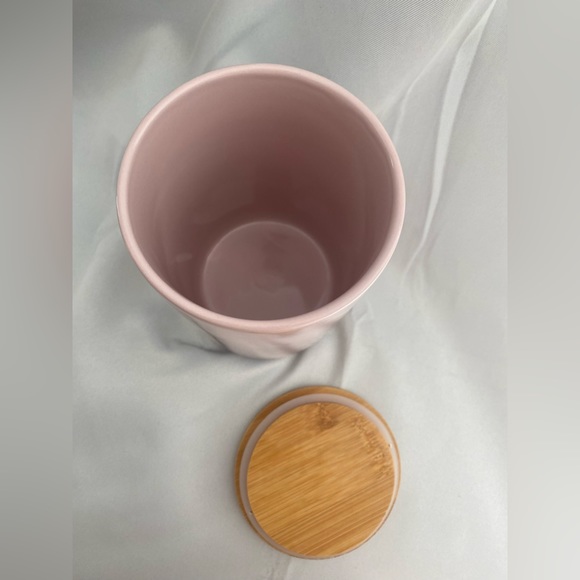 Hello Kitty 💕 - Picture 5 of 5